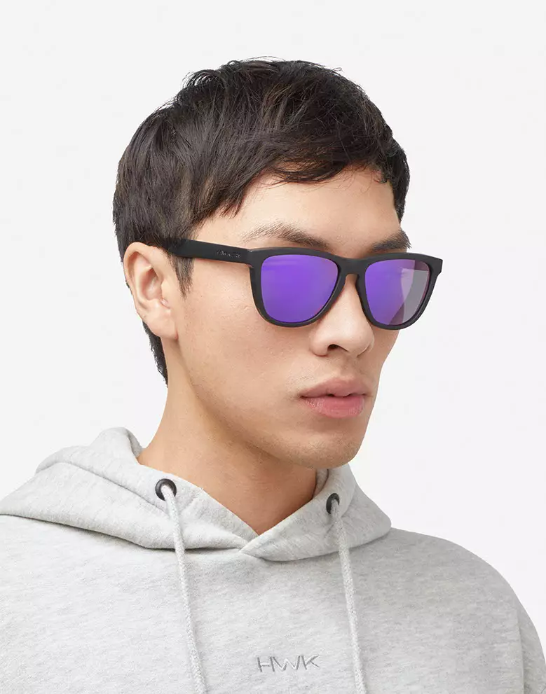 HAWKERS POLARIZED Black Joker ONE RAW. Sunglasses for Men and Women, Unisex. UV400 protection. Official product designed and made in Spain. HONR21BPTP