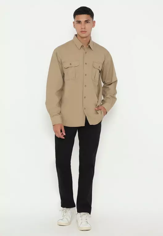 POLICE Kemeja Polos Cotton Kantong Dua Regular Fit Lengan Panjang Pria