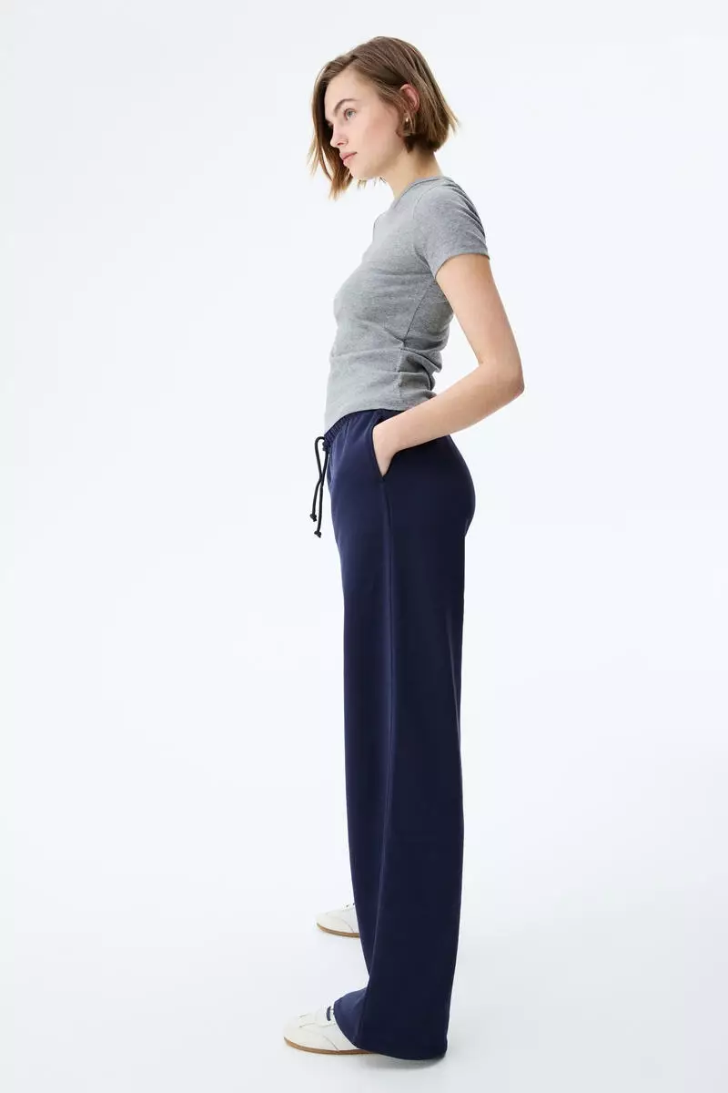 Wide joggers