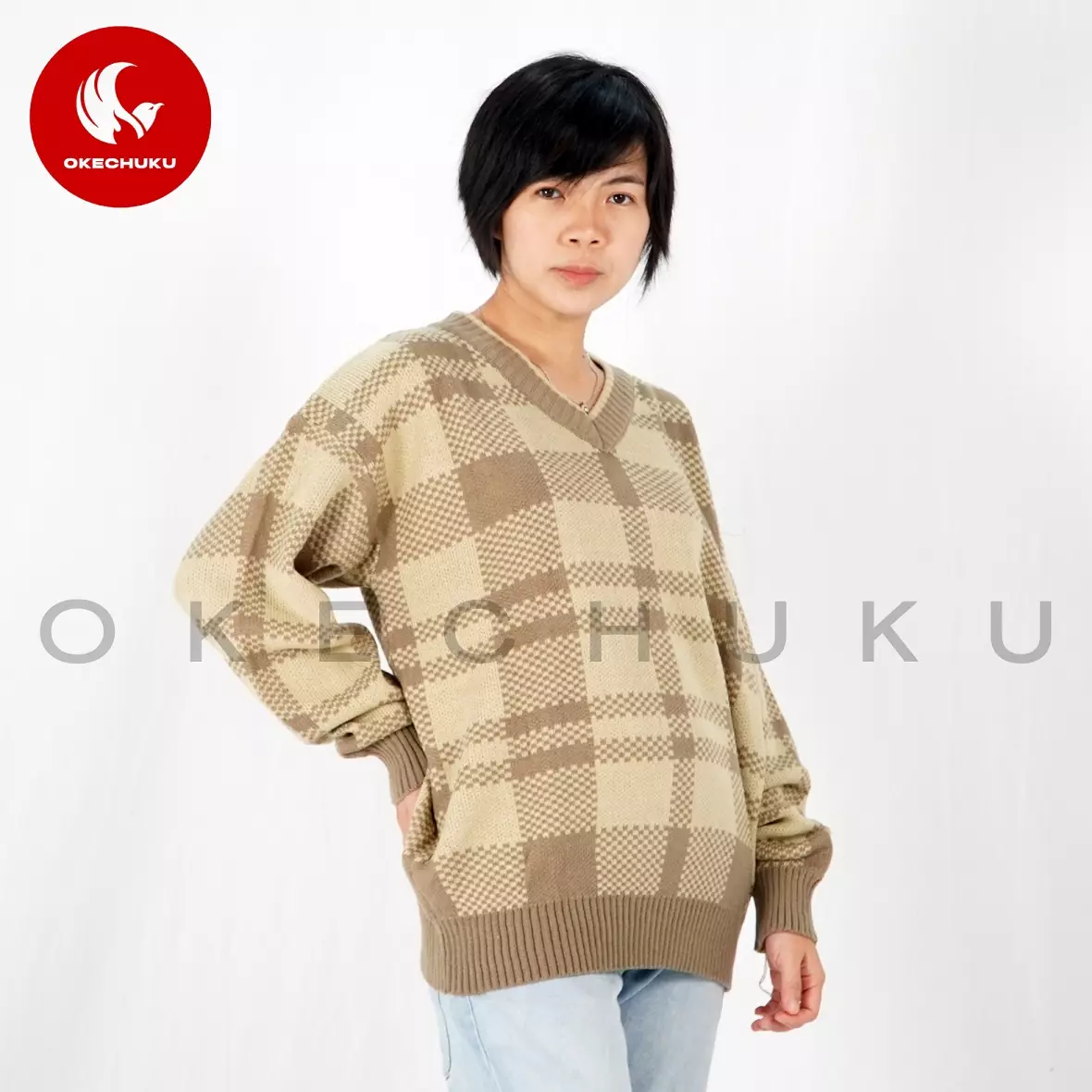 KINAN Knit Sweater Rajut Unisex V Neck Sweater Pria Wanita - Mocca