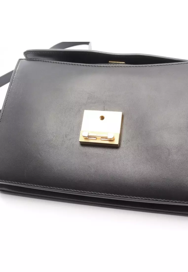 Pre-Loved Gucci Zumi Shoulder bag leather black