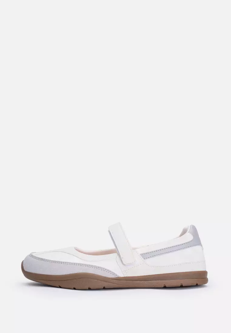 LUNARA Women's Lifestyle Athleisure Shoes