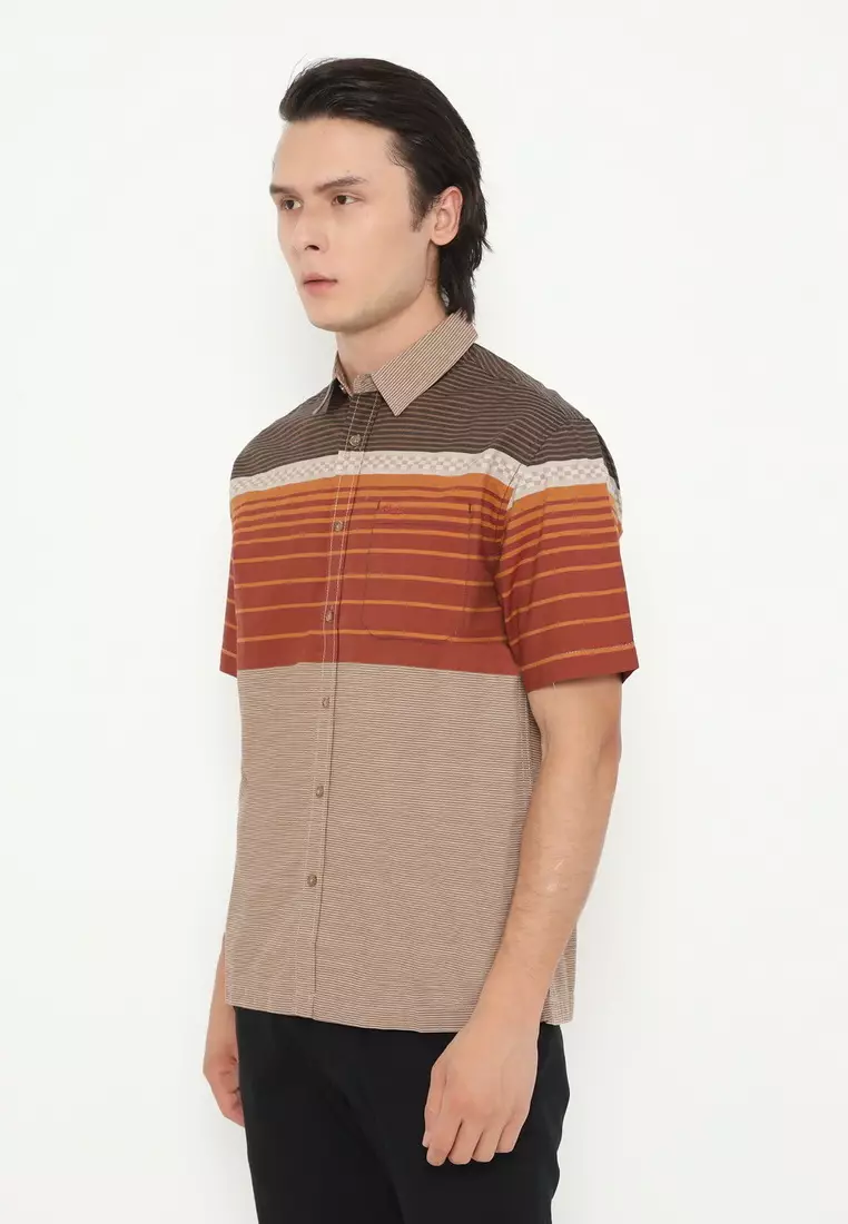 POLICE Kemeja Border Printing Regular Fit Pria