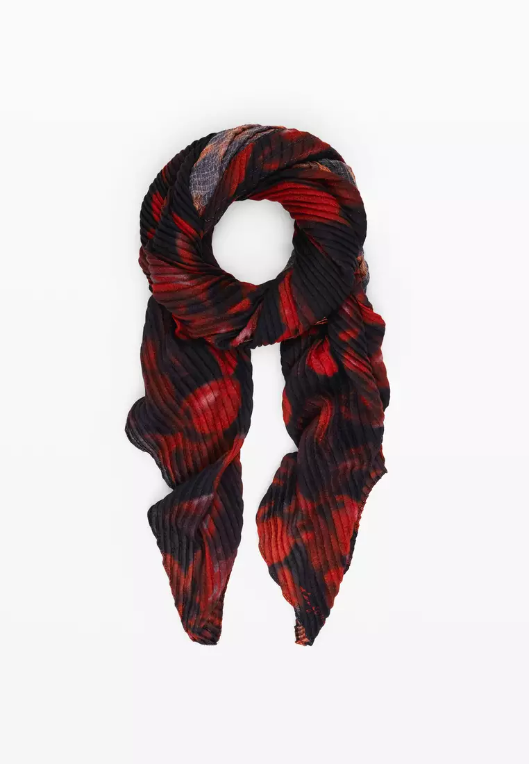 Rectangular floral scarf
