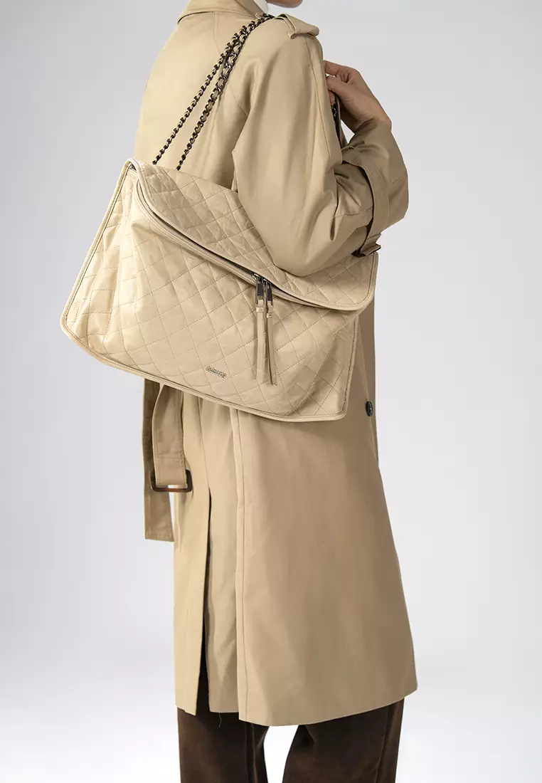 CUBE-II Large Chain Crossbody Bag - Toffee