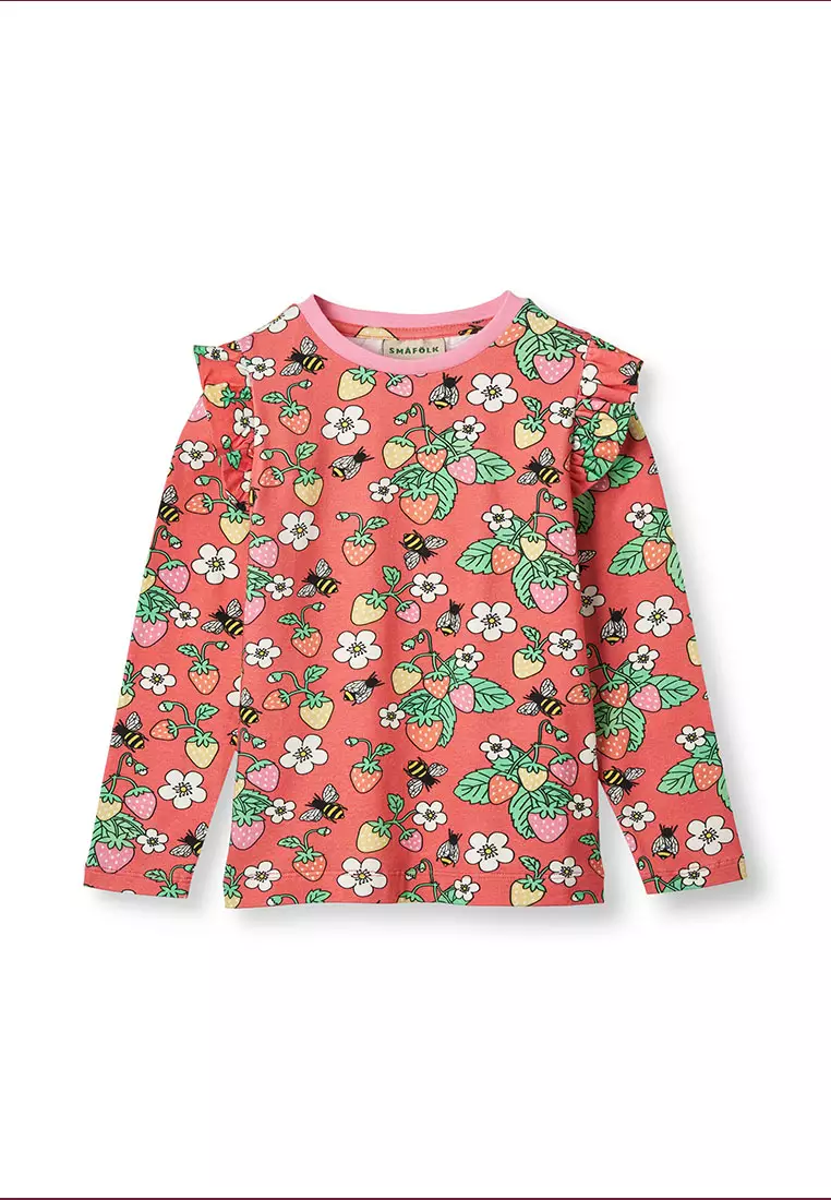 Long-sleeved top with strawberries