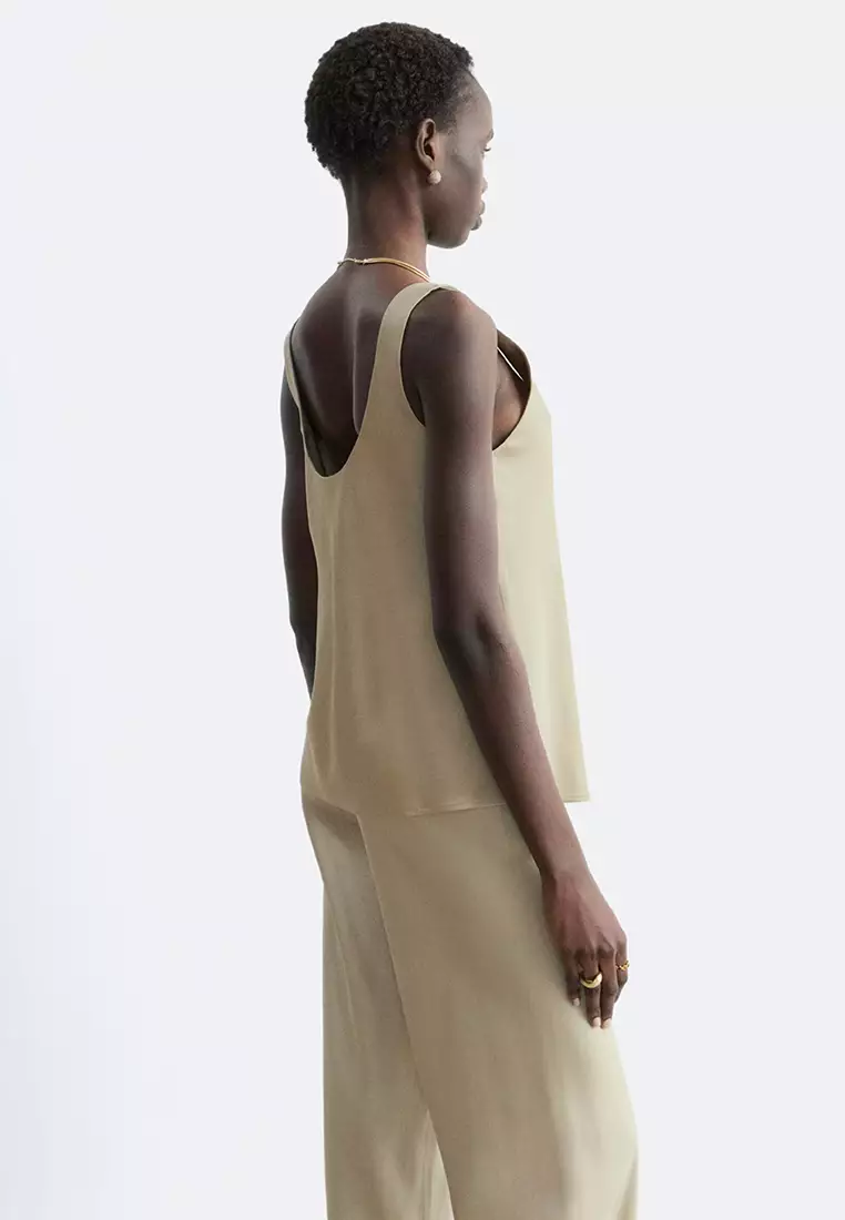 Scoop Neck Tank Top