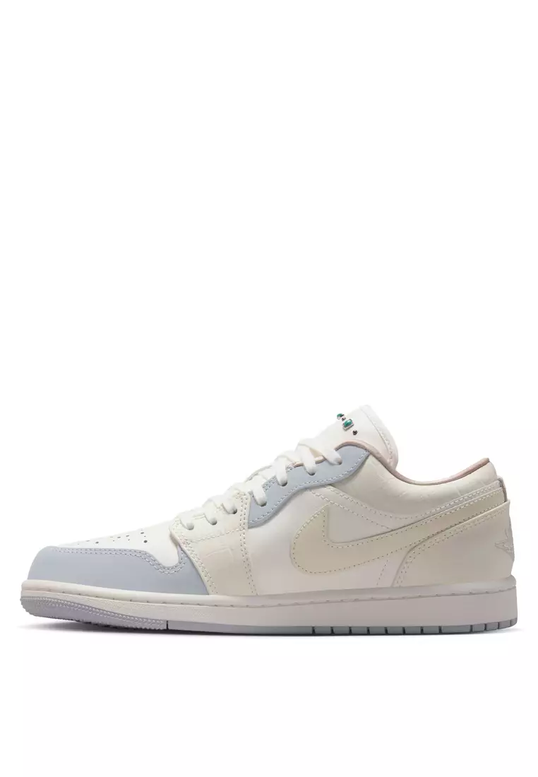 Air Jordan 1 Low Shoes