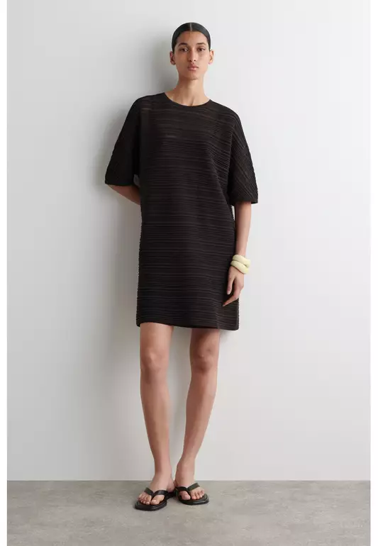 PLEATED KNITTED MINI DRESS