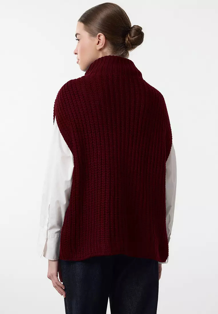 Burgundy Stand Collar Slit Knitwear Sweater