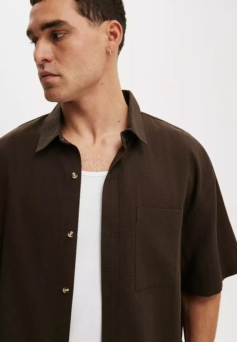 Boxy Fit Short Sleeves Shirt