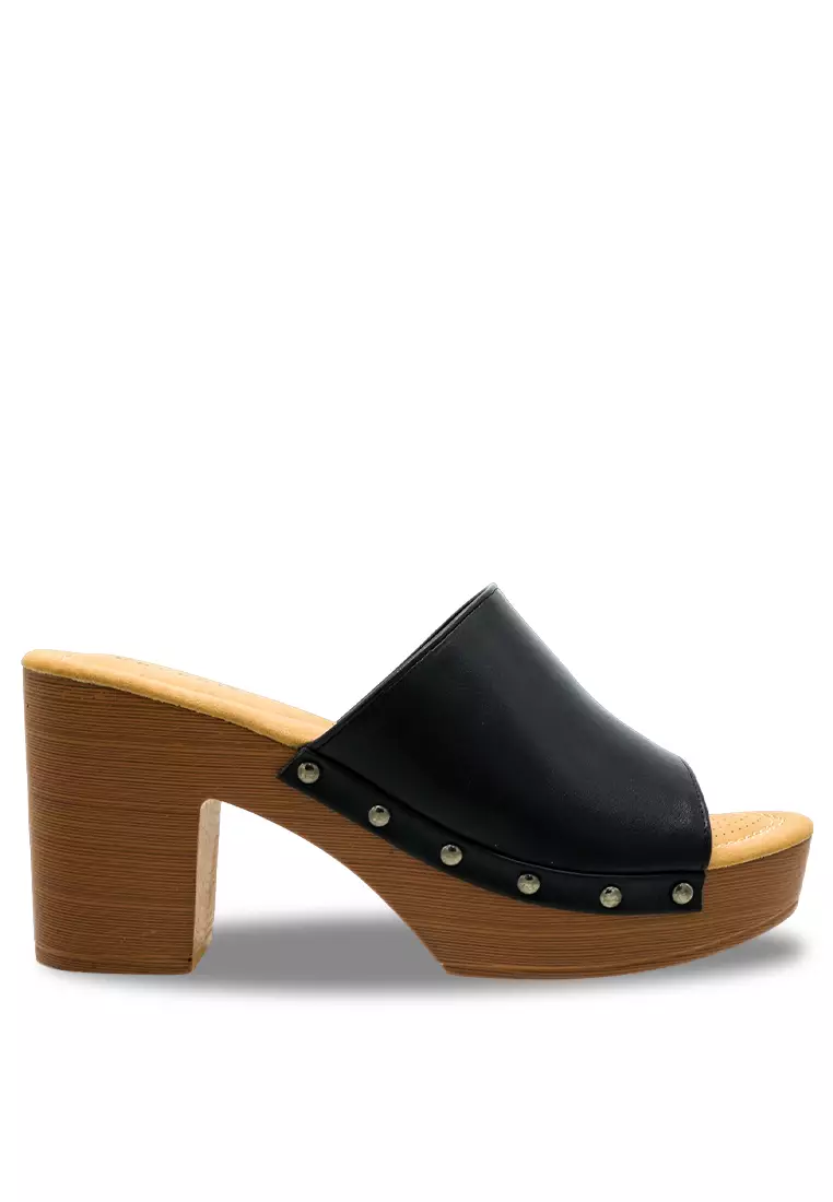 Discount on Noveni  shoes - SKU: Noveni Women Wedge Platform Sandals - 240180098