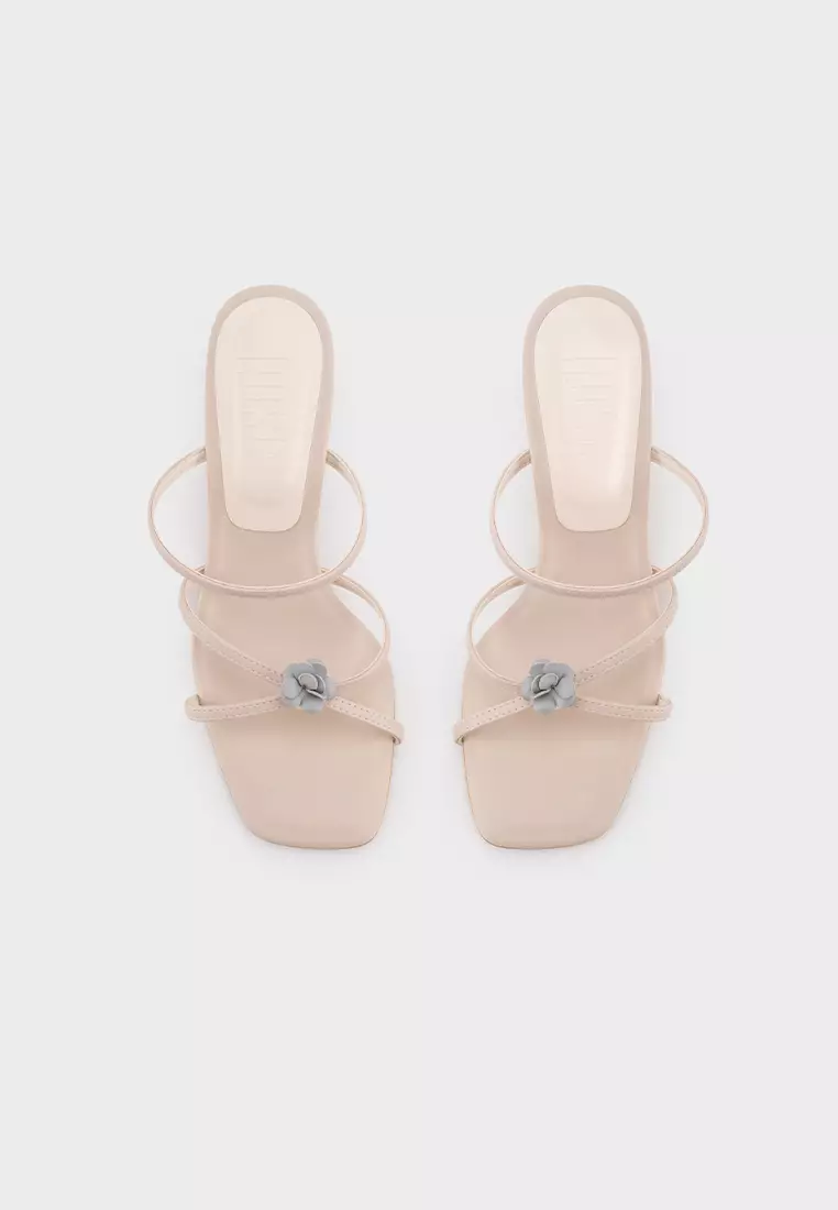 FLORAL DETAIL STRAPPY SQUARE TOE MID HEEL SLIDE