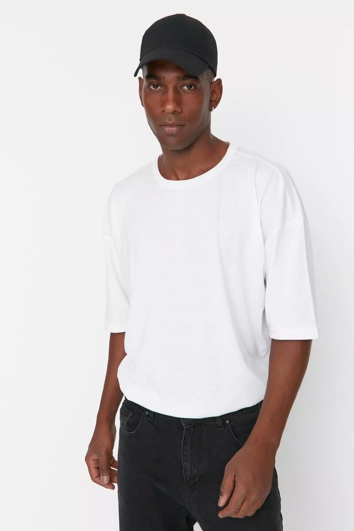 Basic Oversized Fit T-Shirt