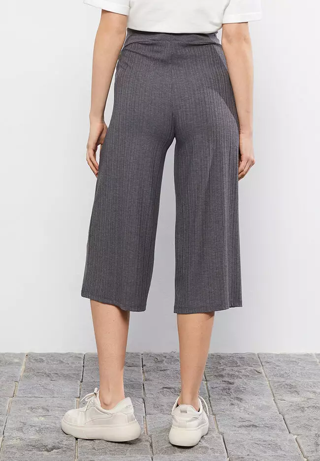 Capris and Cropped Maternity Pants for sale
