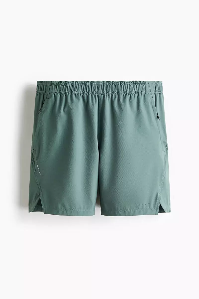 Sports shorts with DryMove™
