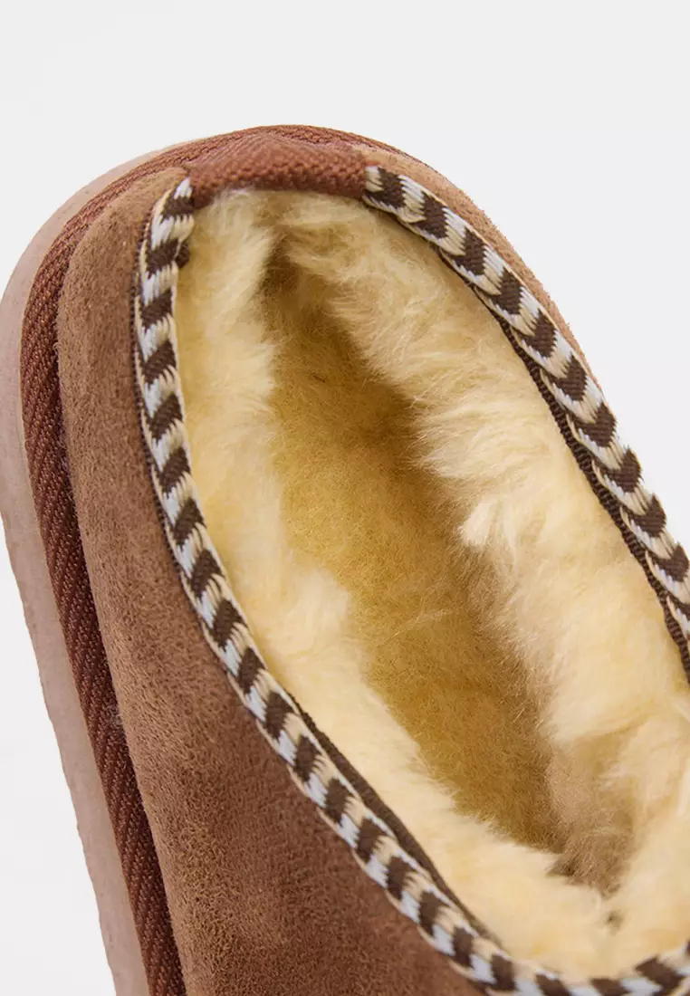 Tan Embroidery Detailed Thick Sole Women's Ankle Boots With Fur Inside Takaw26Bo00003