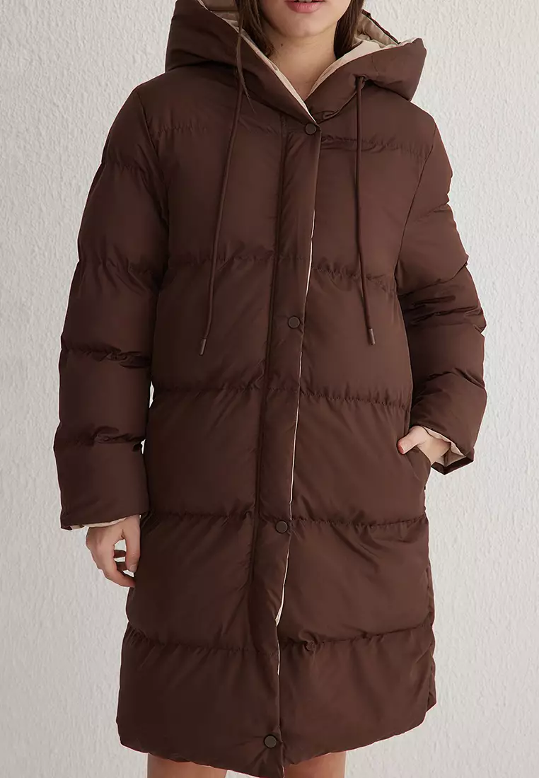 Dark Brown-Ecru Double-Sided Hooded Water Repellent Long Puffer Jacket TWOAW23MO00052