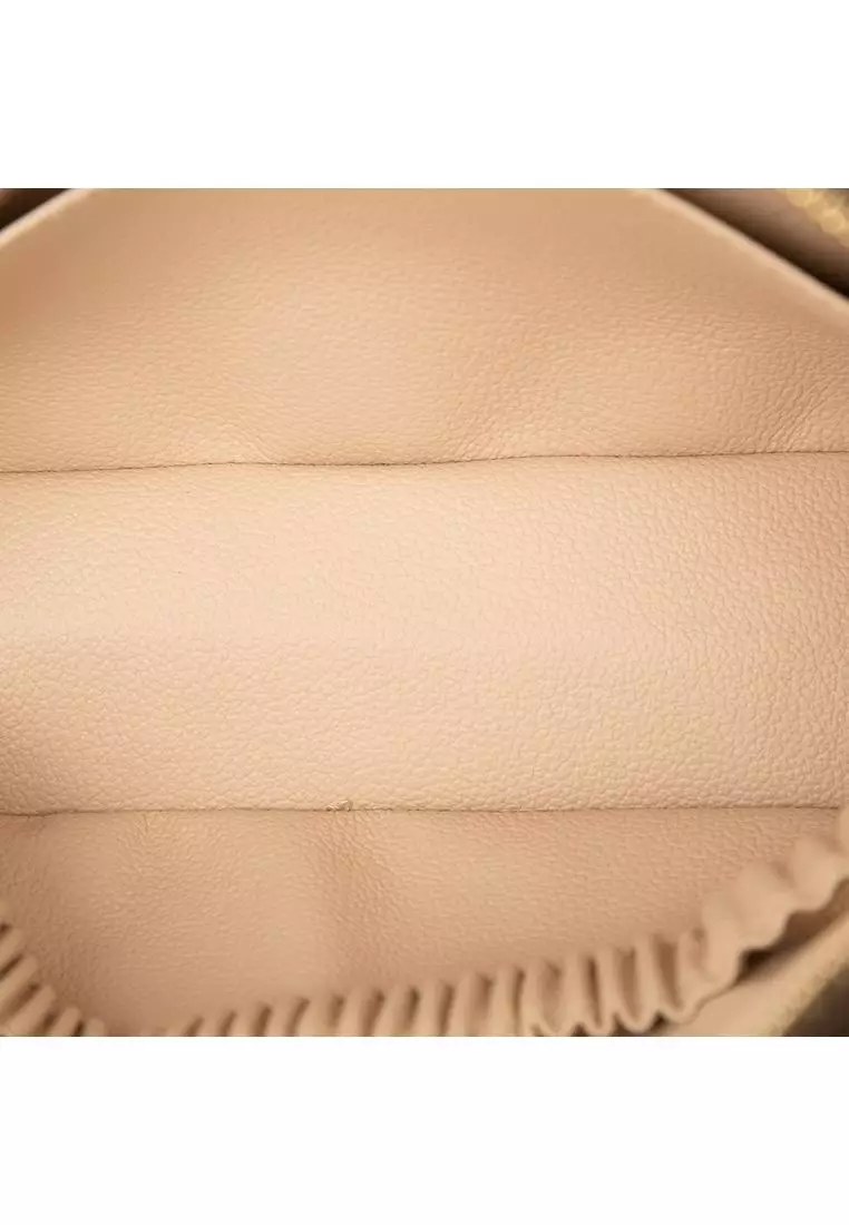 Pre-Loved Louis Vuitton Monogram Trousse Toilette 23
