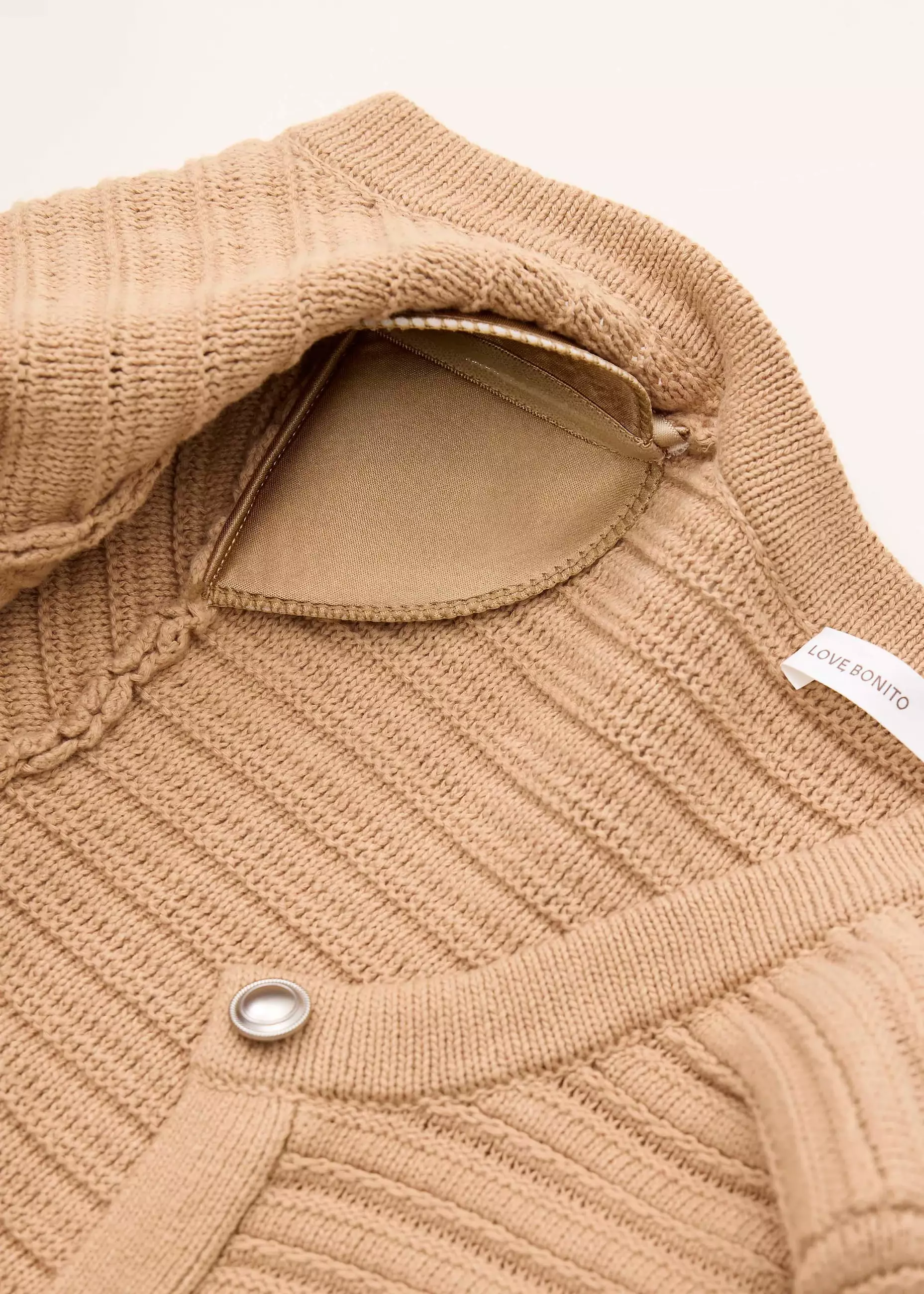 Cardigan Wanita - Kiara Shoulder Padded Crop Knit Cardigan