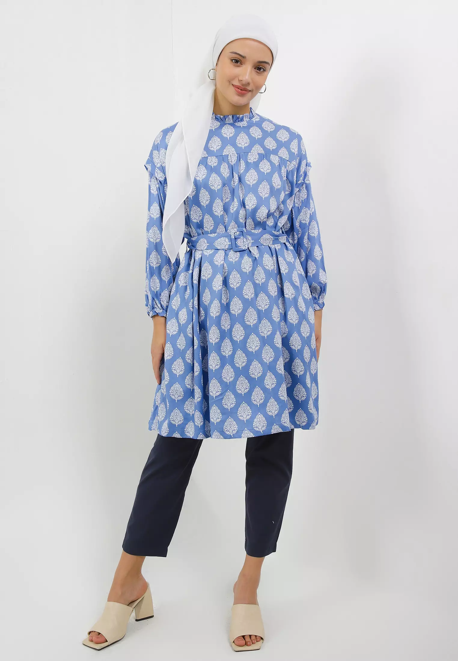 MFMW Legyska Tunik Biru Motif