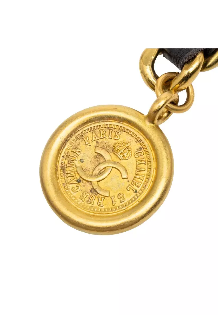 Pre-Loved Chanel Gold Plated Leather Woven Chain Medallion Belt CHANEL Vintage Belt Leather and Gold Link Chain Iconic CC  main image 3