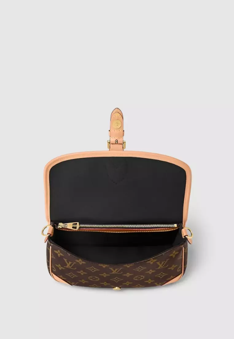 Diane Monogram Black