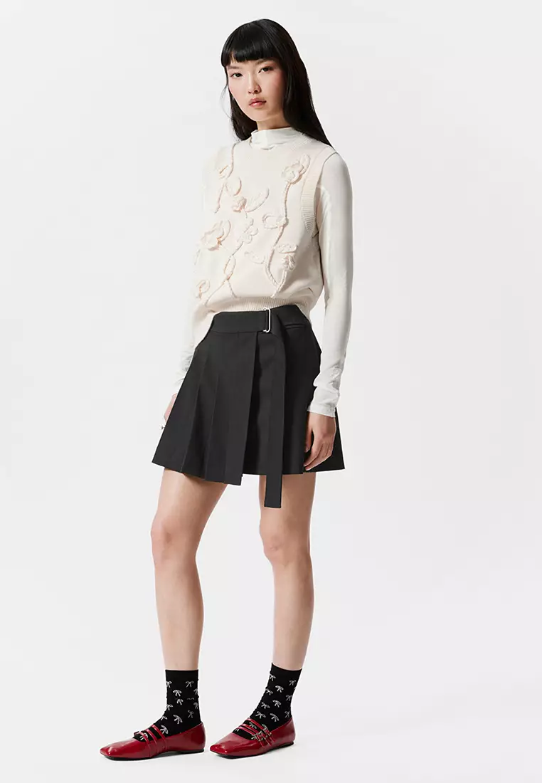 Floral-Appliqué Sweater Vest