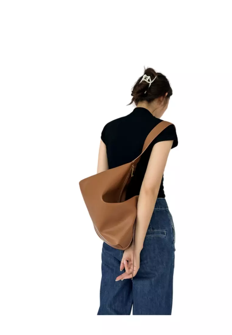 Lara Zip Top Crossbody Bag in Black