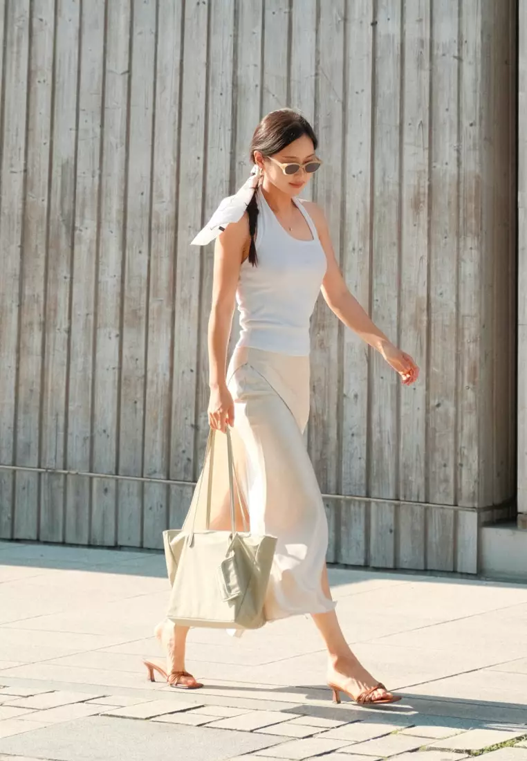 LAUREN Nylon Shoulder Bag Beige