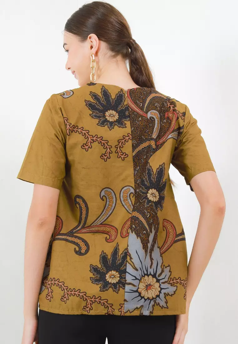 Arsita Blouse Batik Katun Wanita