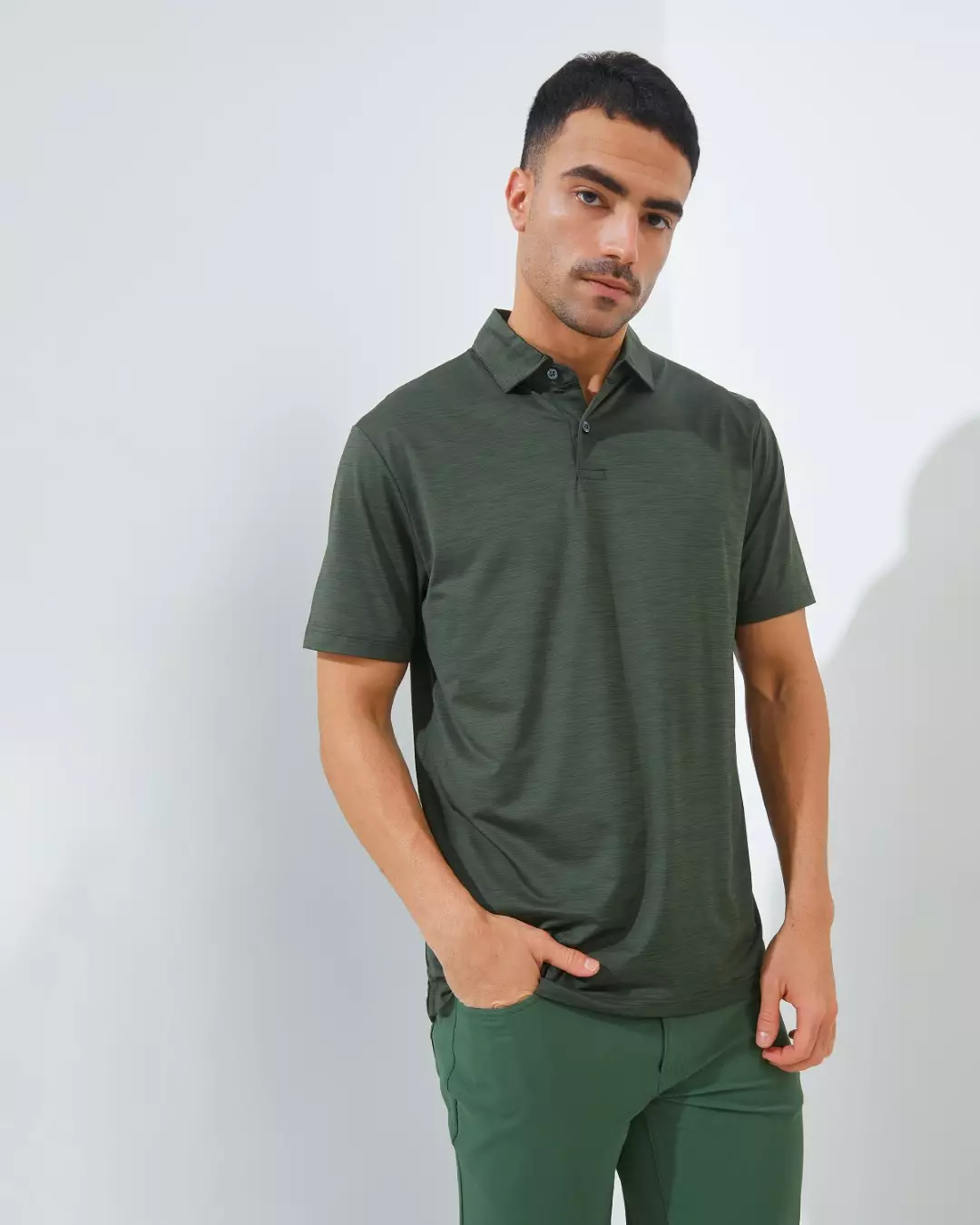 Jack Nicklaus Fourseasons Premium Tonal Two Color Solid Polo Olive Shadow Colour Olive Shadow - Fitting Regular