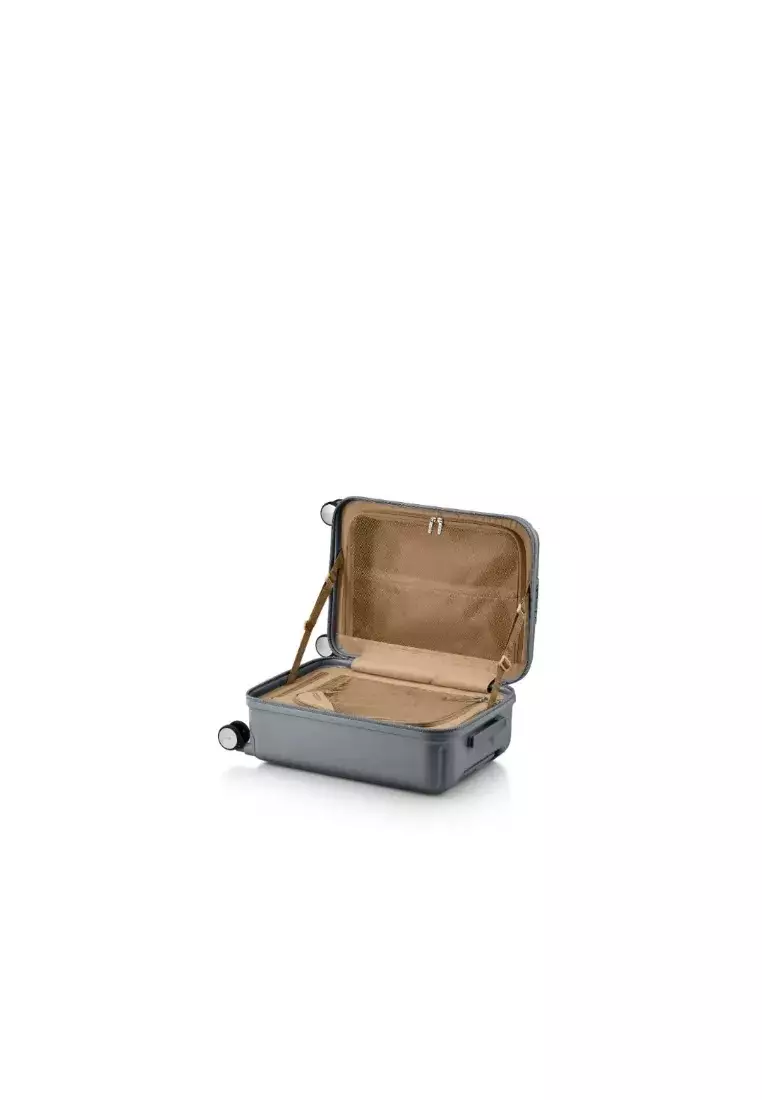 Online Exclusive | American Tourister Paxtra Spinner 55/20 TSA PV