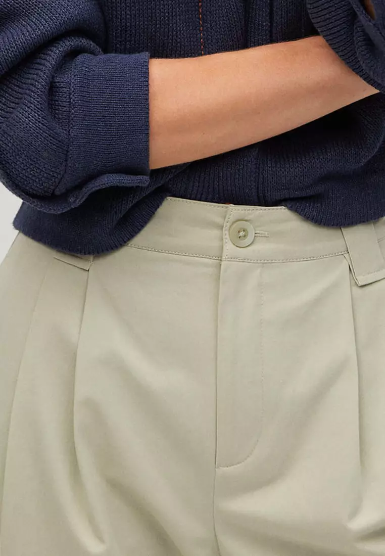 Pleat Straight Trousers