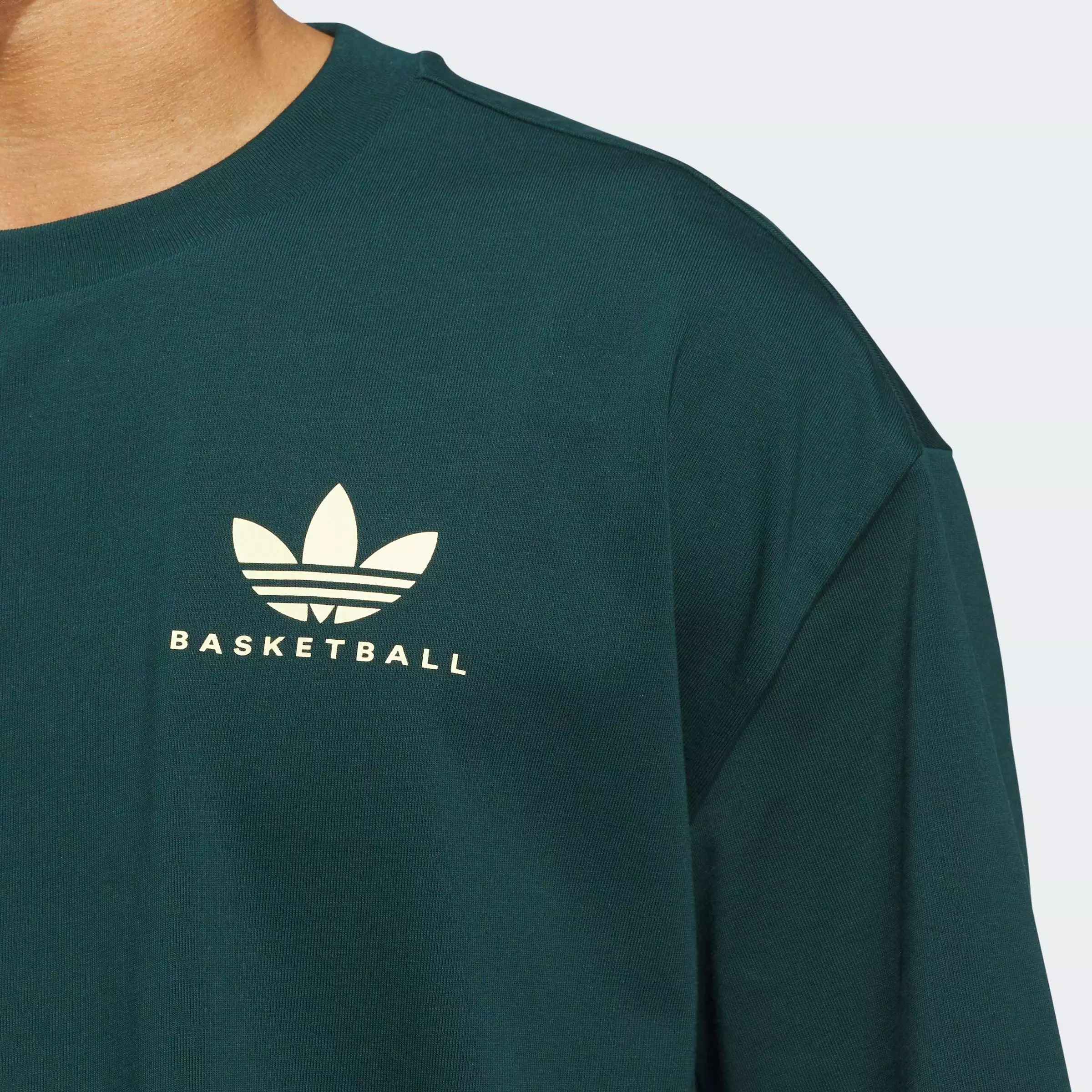 Basketball Worldwide Hoops GFX Tee Unisex Green JW6647