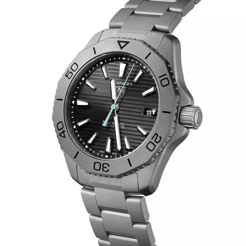 Aquaracer 40 - WBP1180.BF0000 Professional 200 Solargraph Black Dial