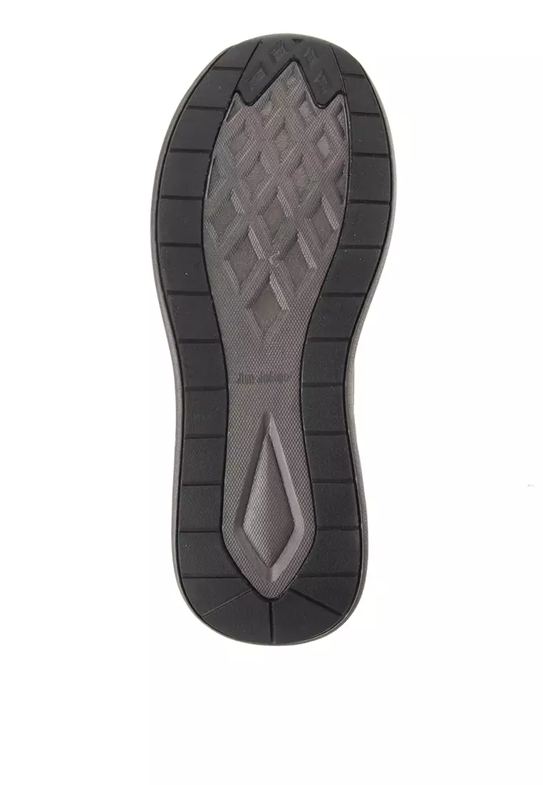 ATHA 1CR Slip Ons & Espadrilles