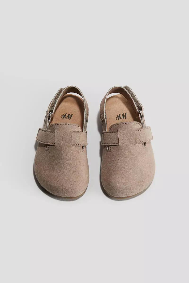 Discount on H&M  shoes - SKU: Napped trainers