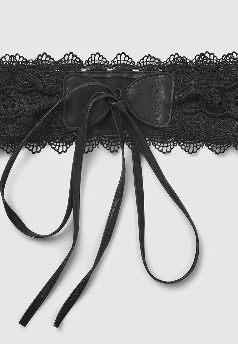 Woman Belt