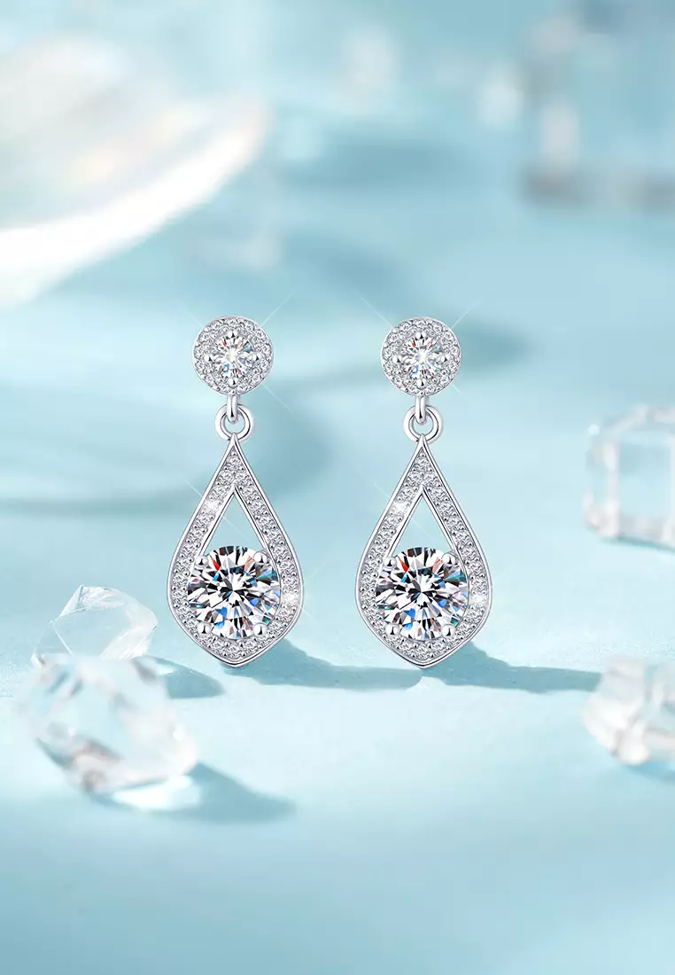 Anting wanita elegan high quality cantik elegan anti 1 Carat Sertifikat Anti karat GRA Kotak Indah COD