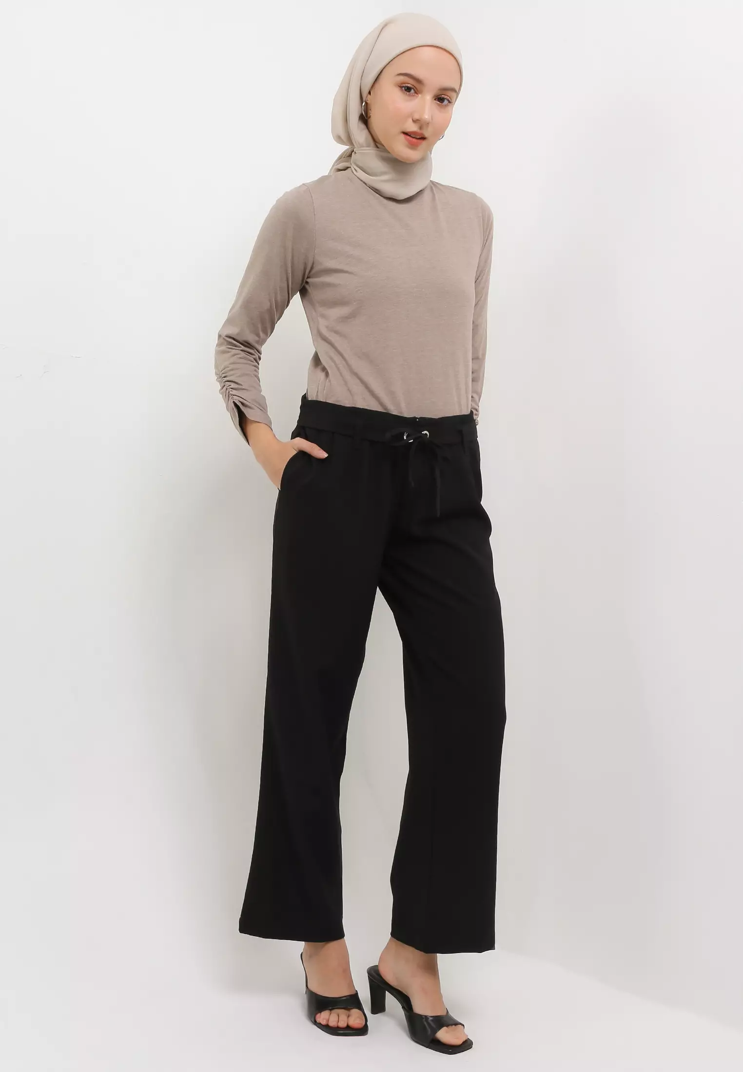 MFMW Miriki Celana Panjang Kulot Black