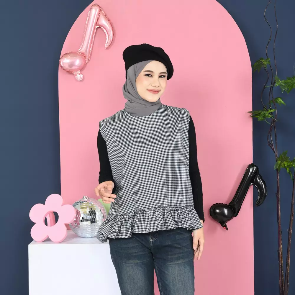 Tiya Sleeveless Tartan Basic Tops - Black M19864 R62S5