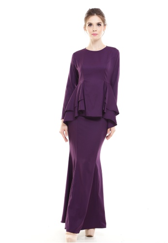 Ivory Kebaya Modern In Dark Purple From Rina Nichie Couture In Purple Baju Kurung Moden Baju Kurung Moden
