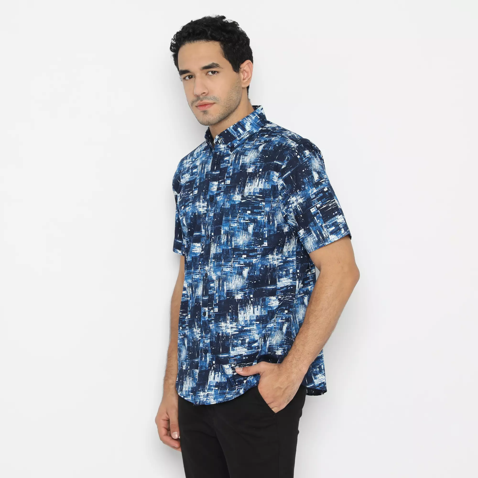 Platini Kemeja Motif Pria Lengan Pendek Katun Biru 132119