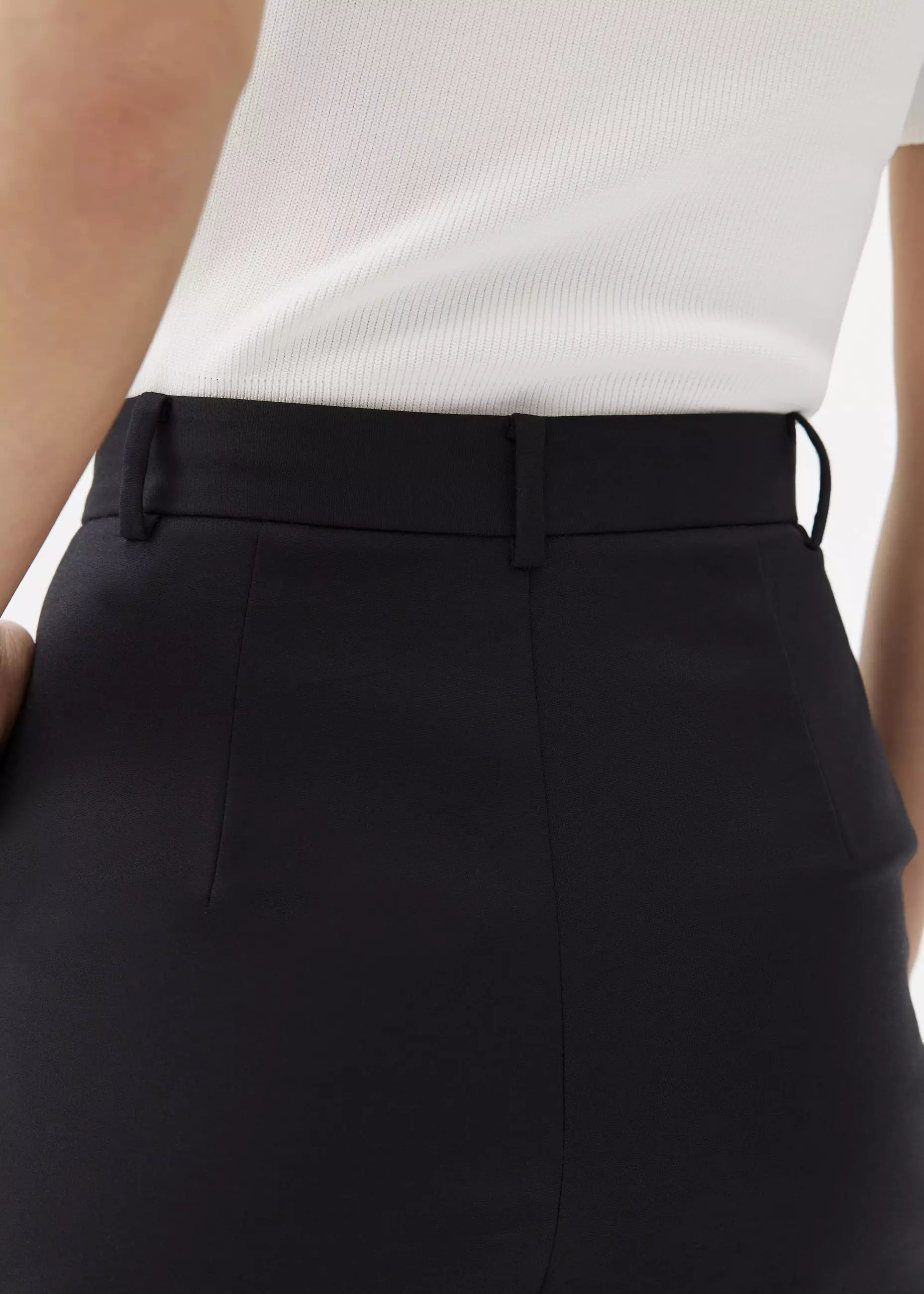 Celana Wanita - Lynn Tailored Peg Leg Chino Pants
