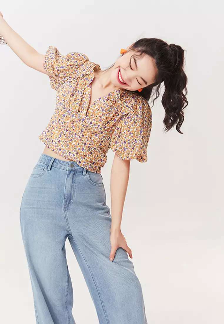 V-Neck Puff Sleeve Floral Blouse