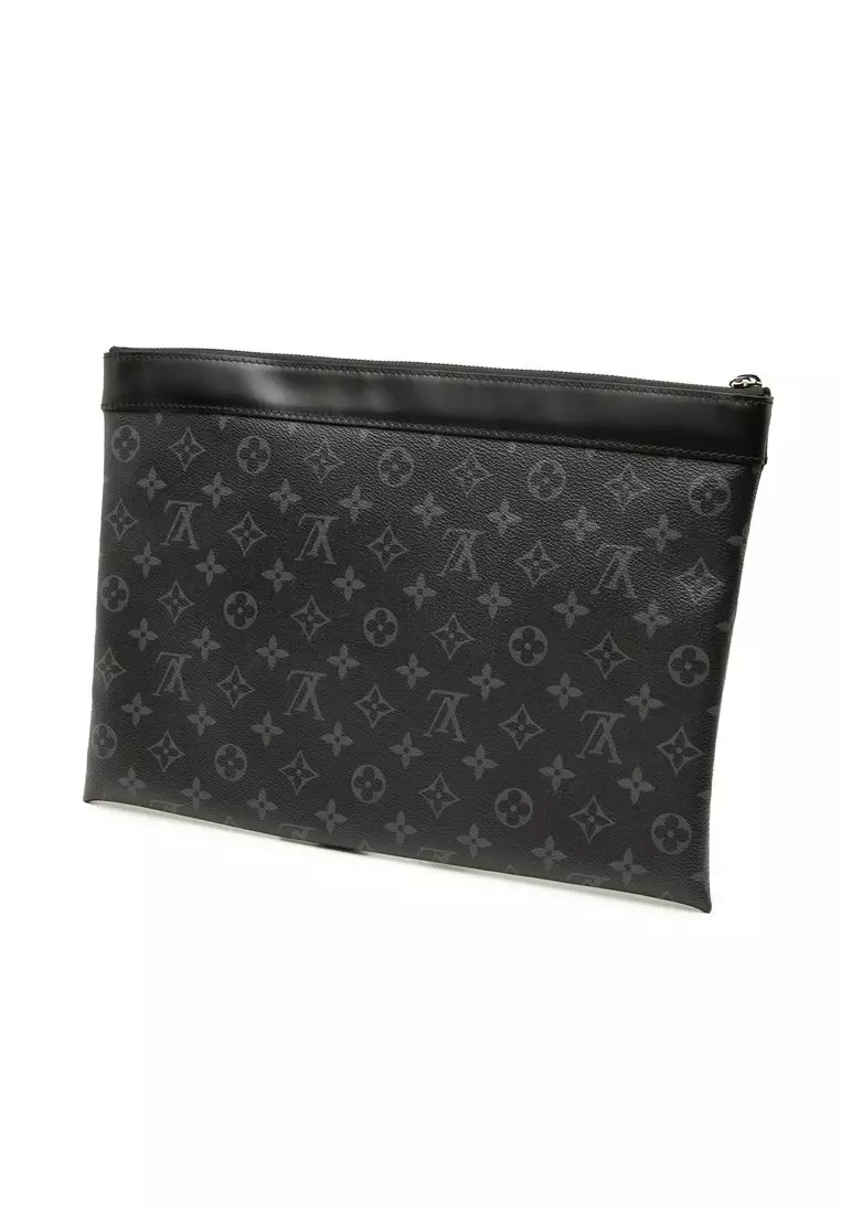 Pre-Loved Louis Vuitton Monogram Eclipse Discovery Pochette Gm