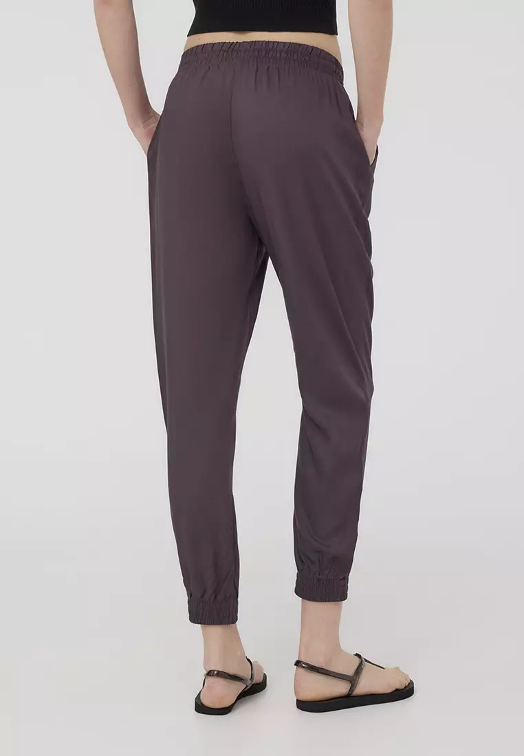 Woman Long Pants