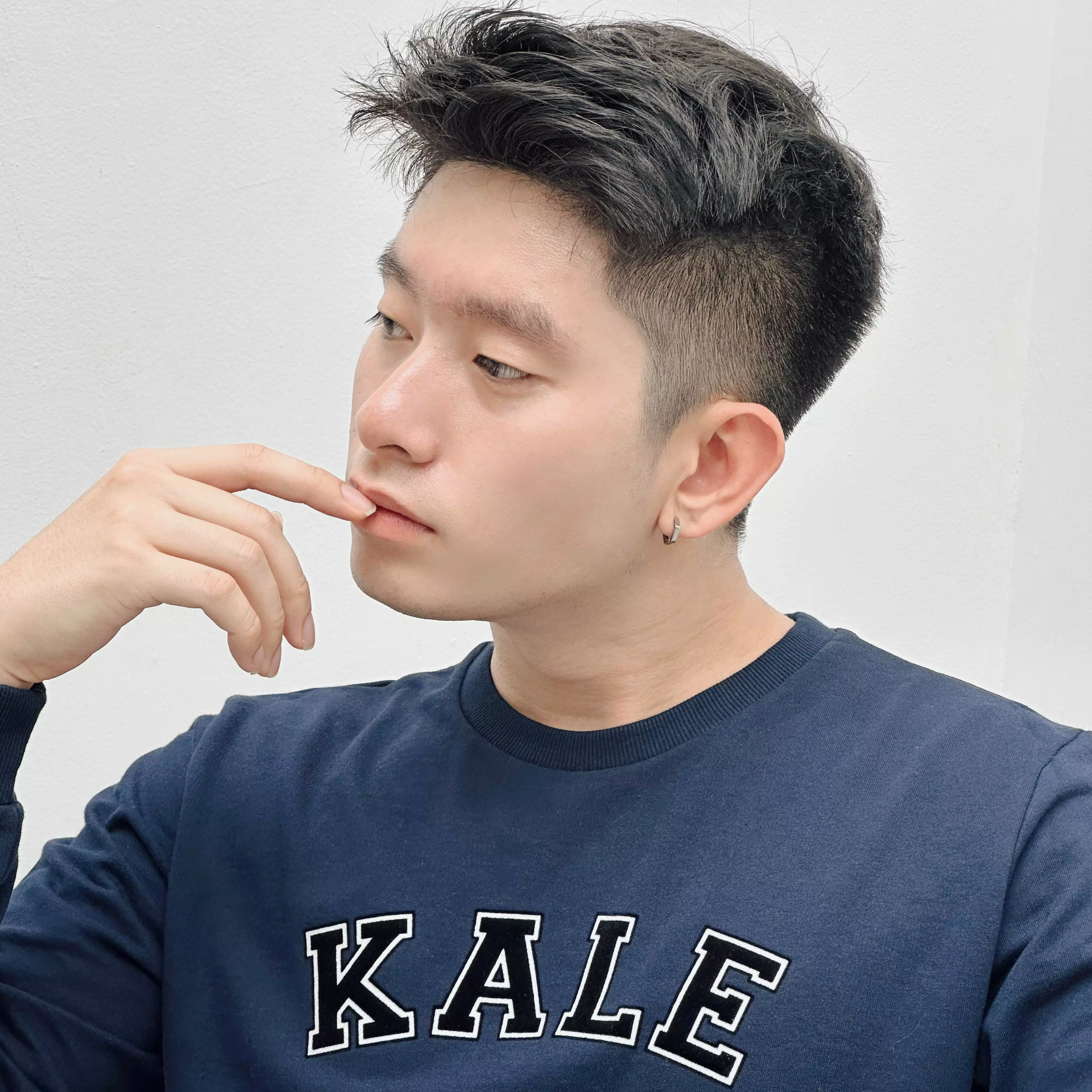 Kale Steven Navy / Sweater Pria