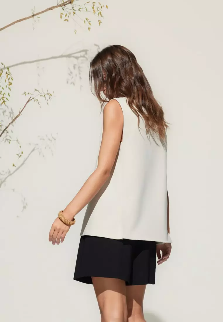 G2000 Crepe Knit Waistcoat